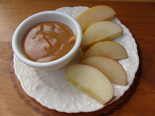 homemade-caramel-apple-dip