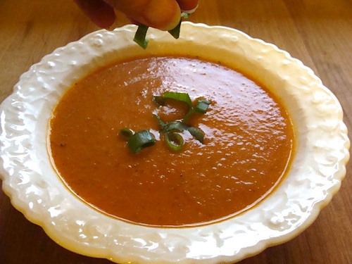 Fresh tomato soup