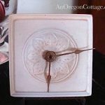 wood-table-clock