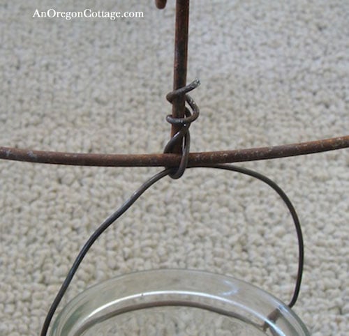 jelly-jars-with-bail-wire-handles