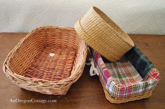 thrift-store-baskets