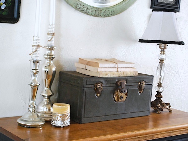 Winter Entry Table